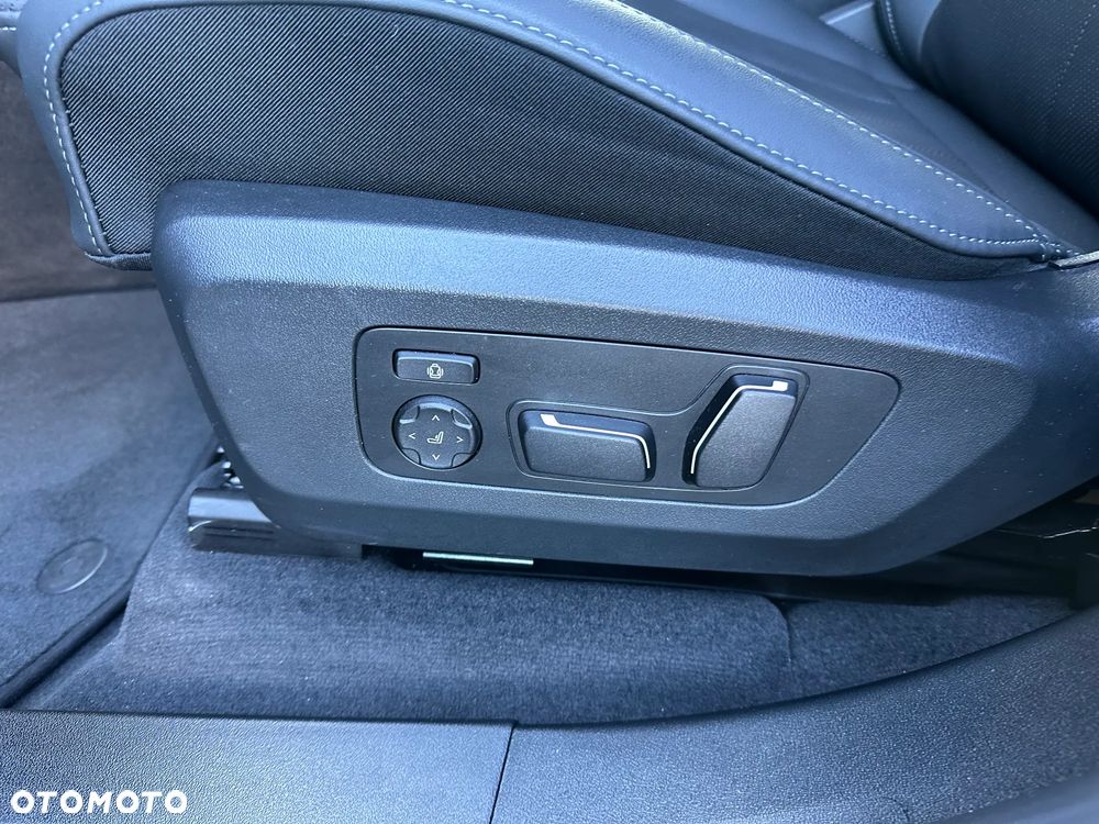 BMW X3 xDrive20d mHEV - 11