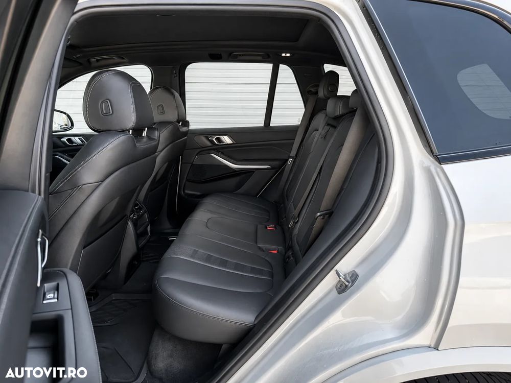 BMW X5 xDrive30d AT MHEV M PACHET - 8