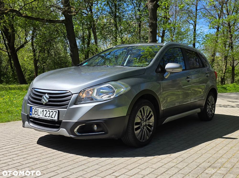 Suzuki SX4 S-Cross 1.6 DDiS TCSS 4x4 Comfort+ - 1