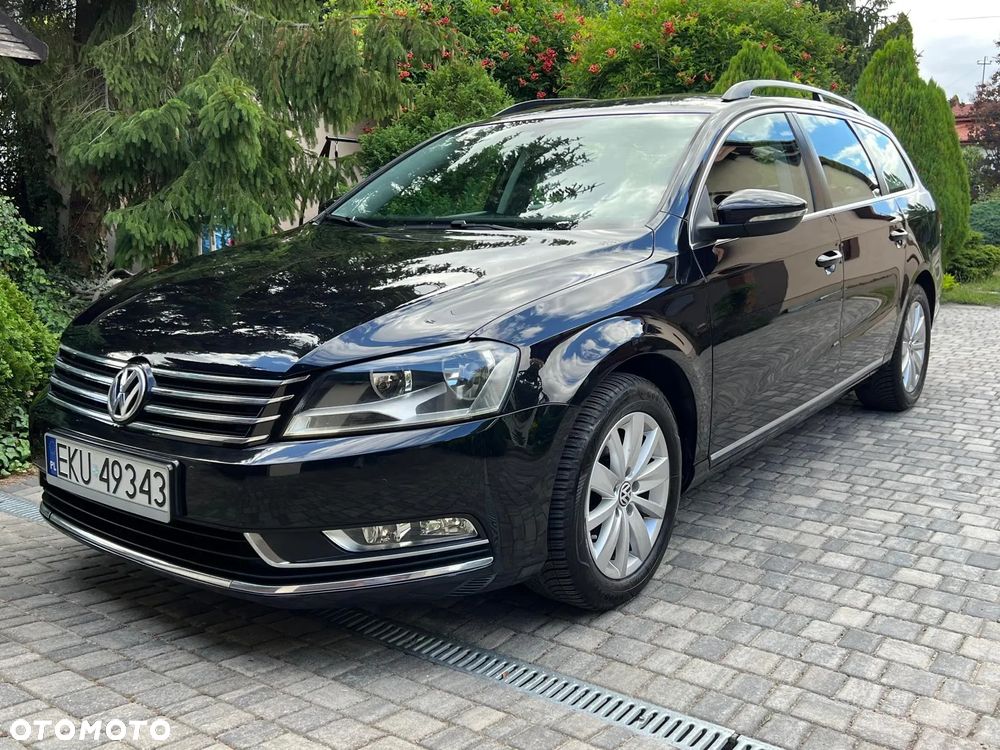 Volkswagen Passat 1.6 TDI Comfortline - 1