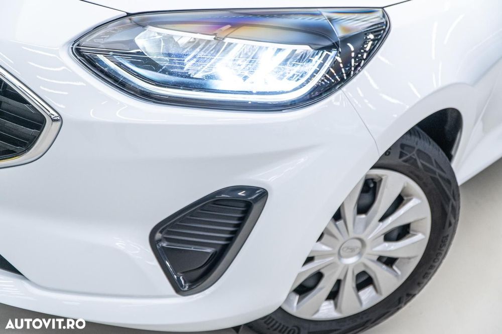 Ford Fiesta 1.1 Trend Connected - 34