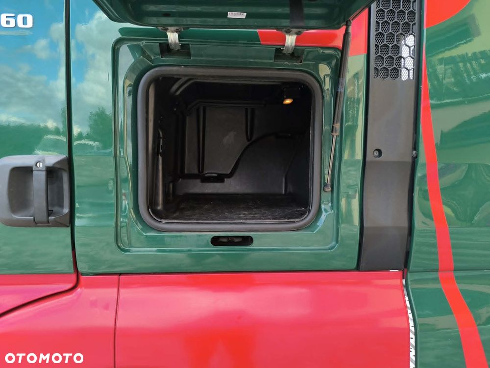 MAN TGX - 17
