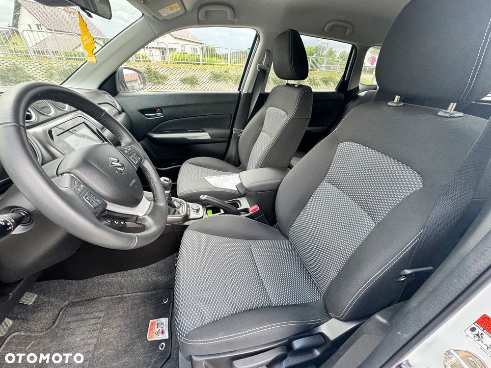 Suzuki Vitara 1.4 Boosterjet Premium 4WD - 14