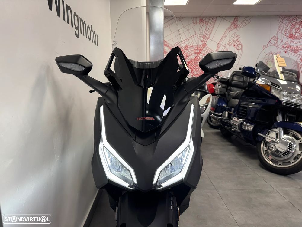 Honda Forza 125 Special Edition - 4