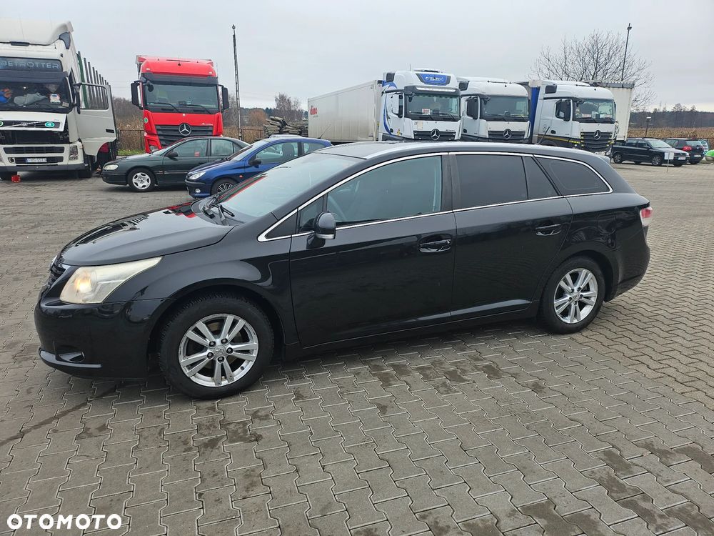 Toyota Avensis 1.8 Sol - 5