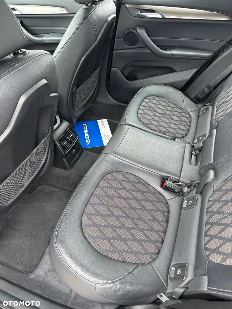 BMW X1 sDrive18d Sport Line - 9