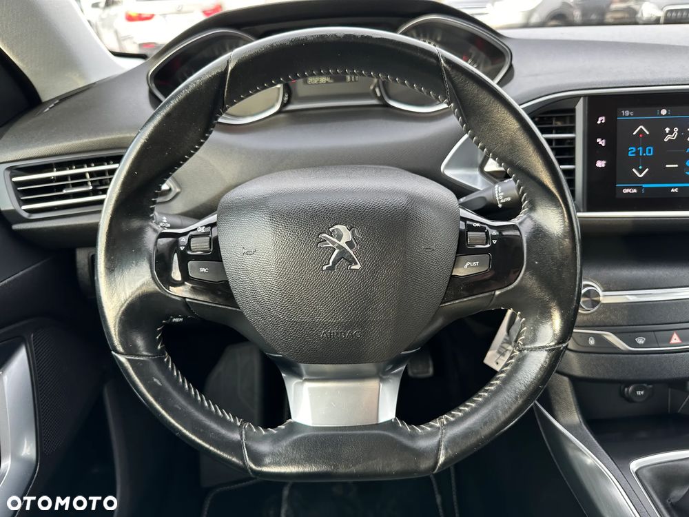 Peugeot 308 1.5 BlueHDi Business Line S&S - 20