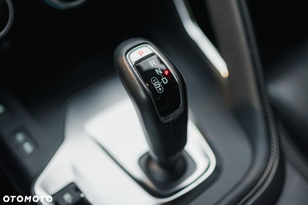 Jaguar E-Pace - 28