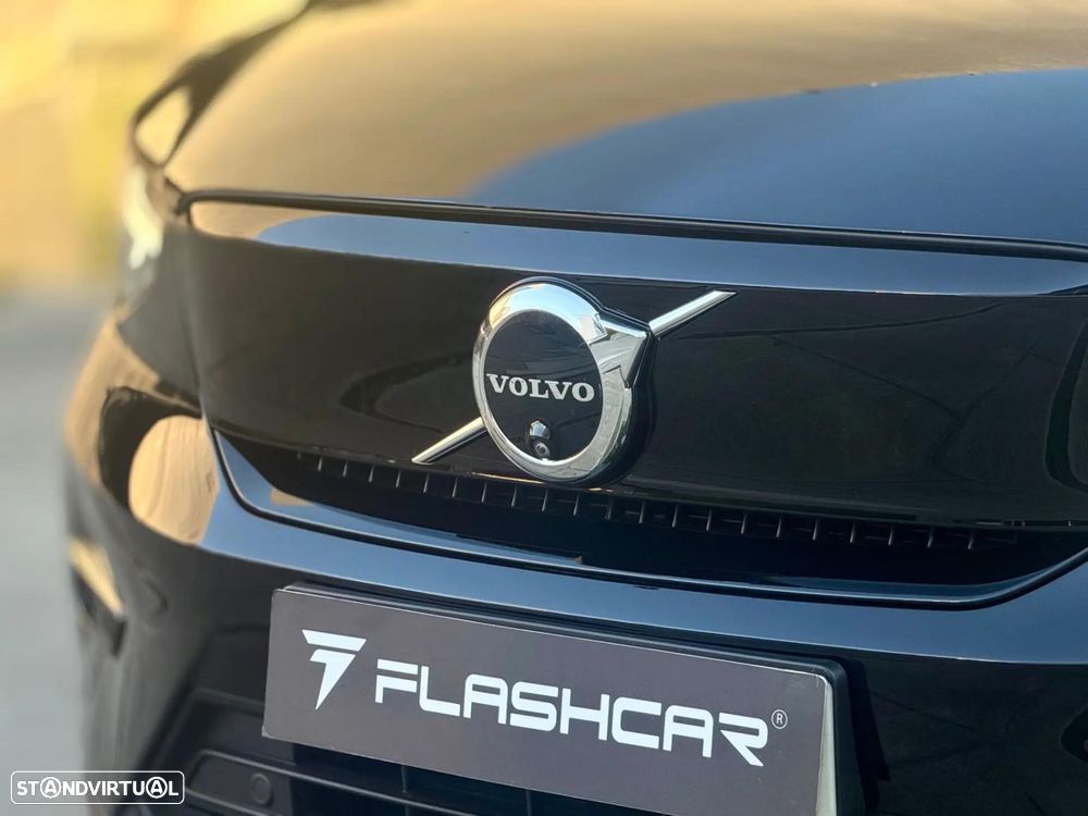 Volvo C40 Recharge 82 kWh Single M. Extended Range RWD Ultimate - 38