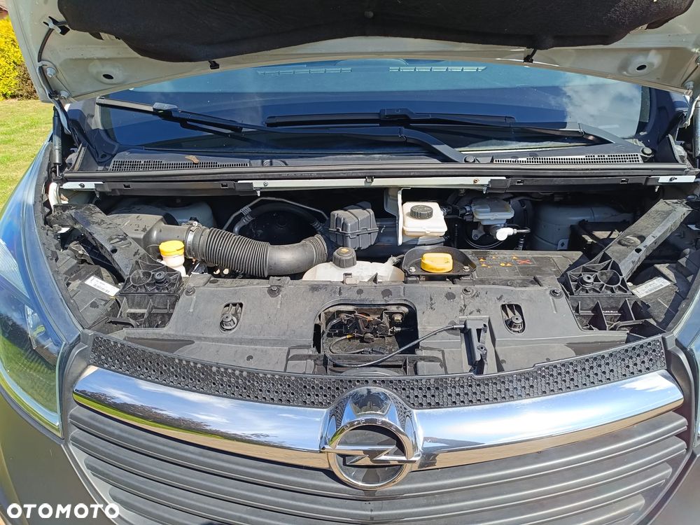 Opel Vivaro - 16