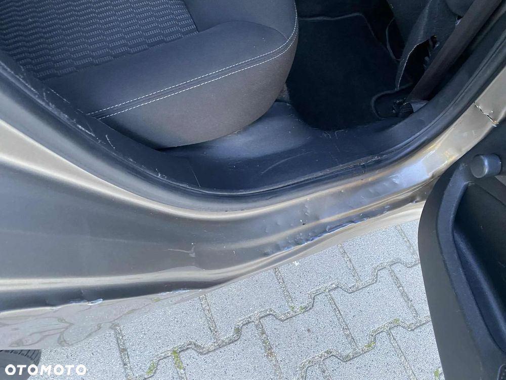 Peugeot 208 1.2 VTi Style - 34
