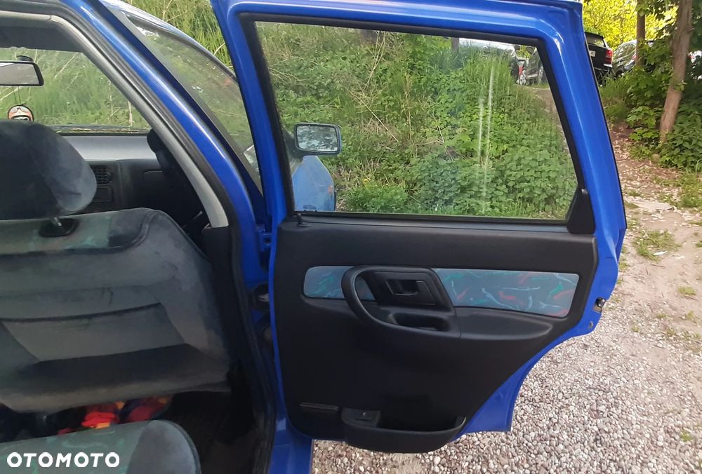 Seat Ibiza 1.0i Select - 11