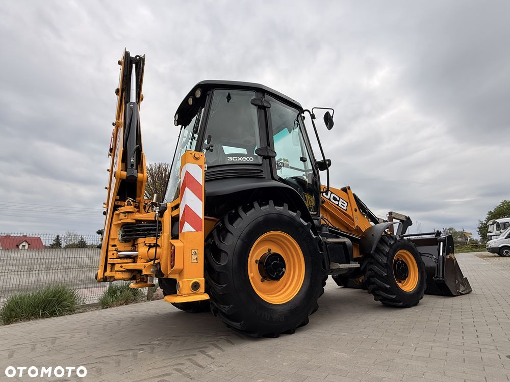 JCB 3CX CONTRACTOR - 7