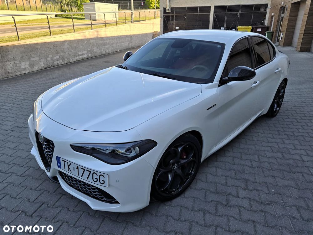 Alfa Romeo Giulia 2.0 Turbo 16V AT8 Veloce Ti - 10