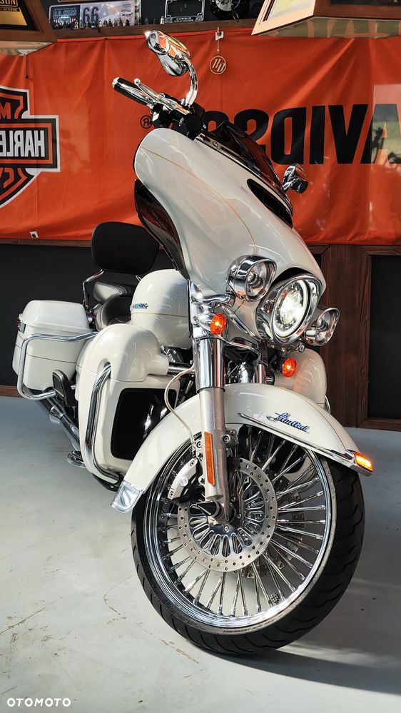 Harley-Davidson Touring Ultra Limited - 5