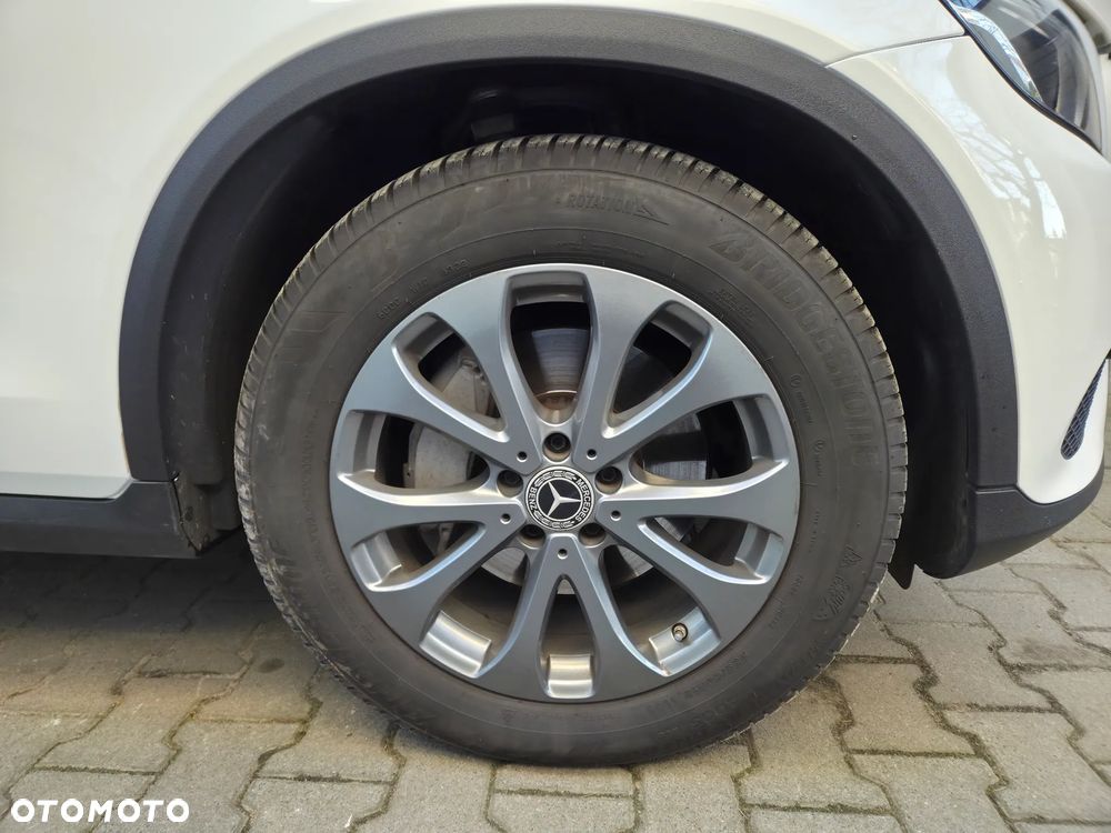Mercedes-Benz GLC - 6