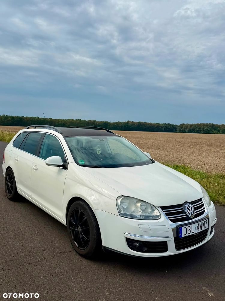 Volkswagen Golf 1.9 TDI DPF Individual - 3