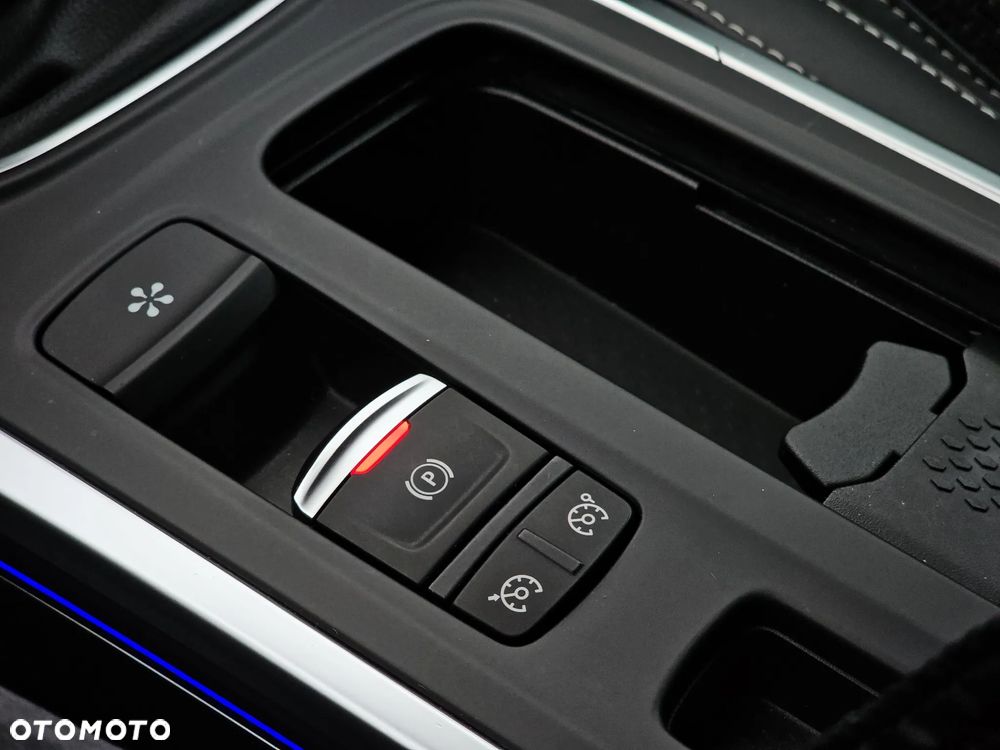 Renault Megane 1.3 TCe FAP GT Line - 27