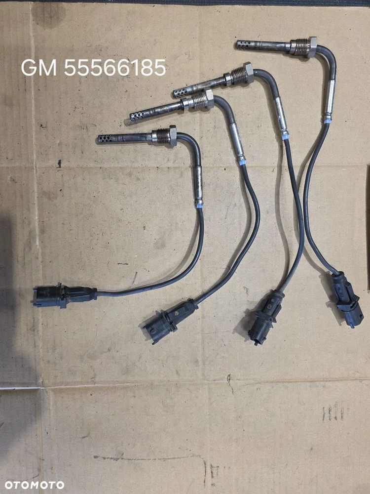 OPEL ASTRA J INSIGNIA ZAFIRA C 2.0CDTI CZUJNIK TEMPERATURY SPALIN 55566185 - 1