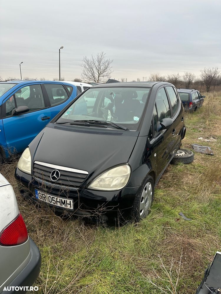 Dezmembrez Mercedes A class