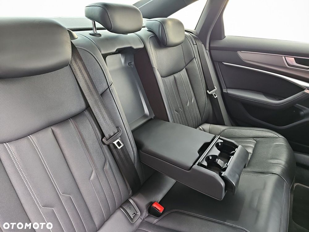 Audi A6 - 24