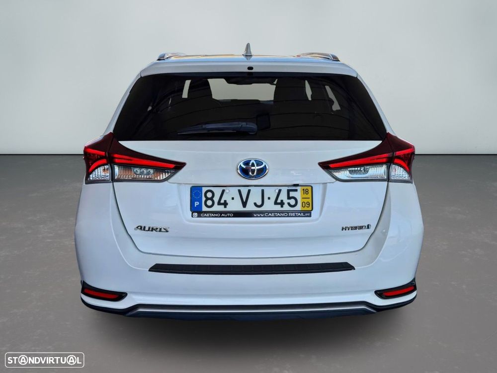 Toyota Auris Touring Sports 1.8 HSD Exclusive - 6