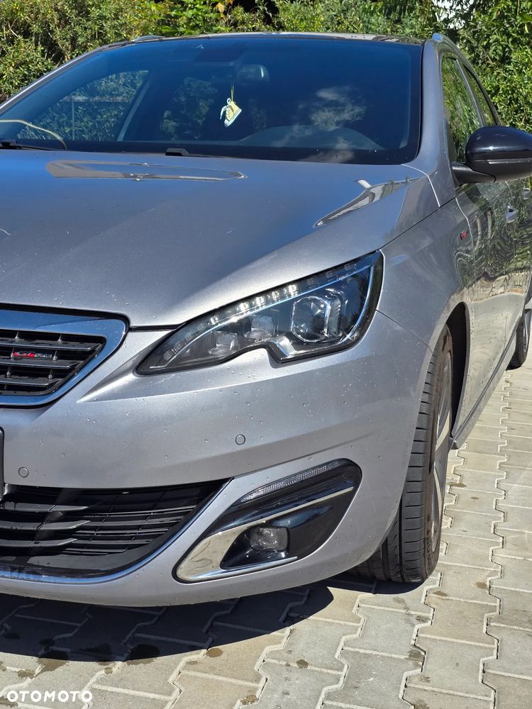 Peugeot 308 1.2 PureTech Allure S&S - 2