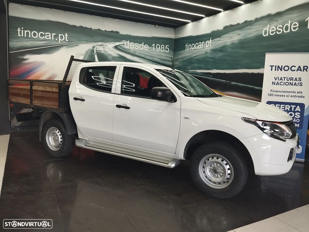 Mitsubishi L200 2.4 DI-D CD Space Cab Invite 2WD - 4