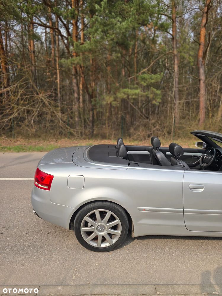 Audi A4 Cabrio 1.8 T - 15