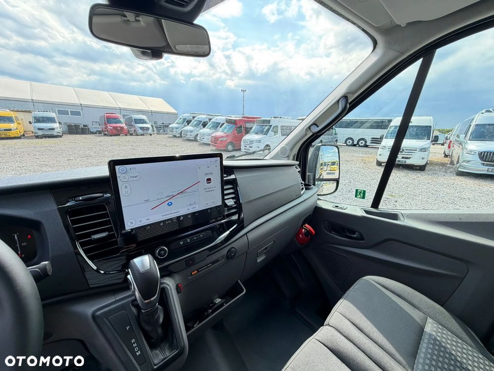Ford Transit - 12