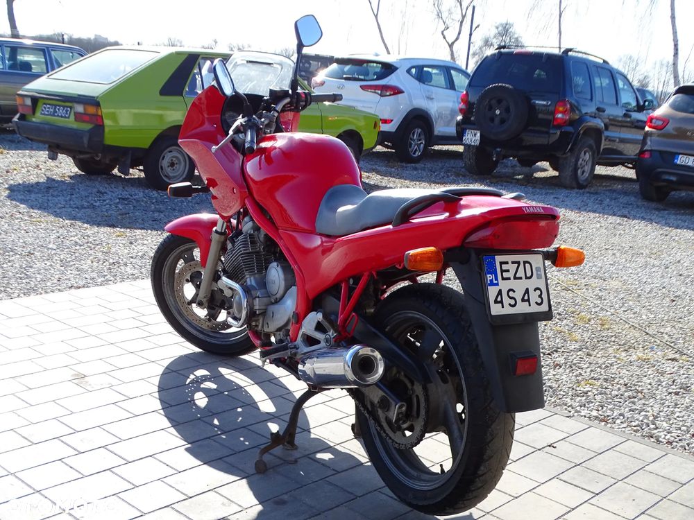 Yamaha XJ - 9