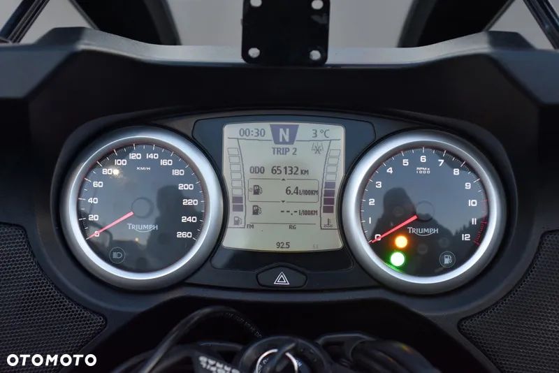 Triumph Trophy - 30