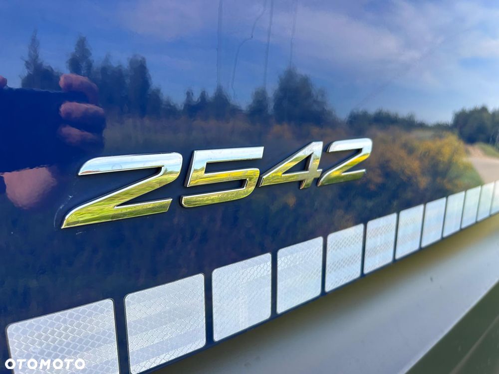 Mercedes-Benz Actros 2542L - 16