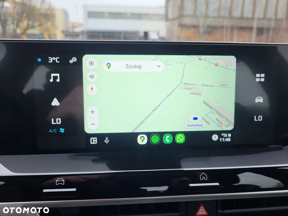 Citroën C4 PureTech 130 Stop&Start EAT8 PLUS - 19