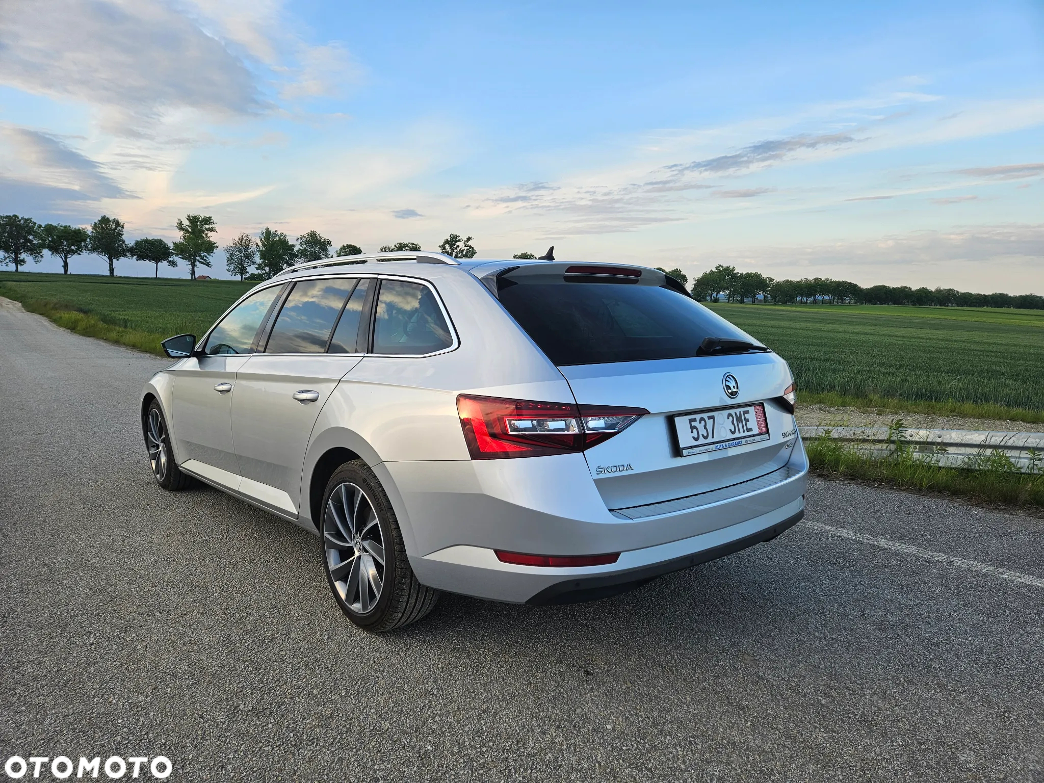 Skoda Superb 2.0 TDI 4x4 DSG Style - 23