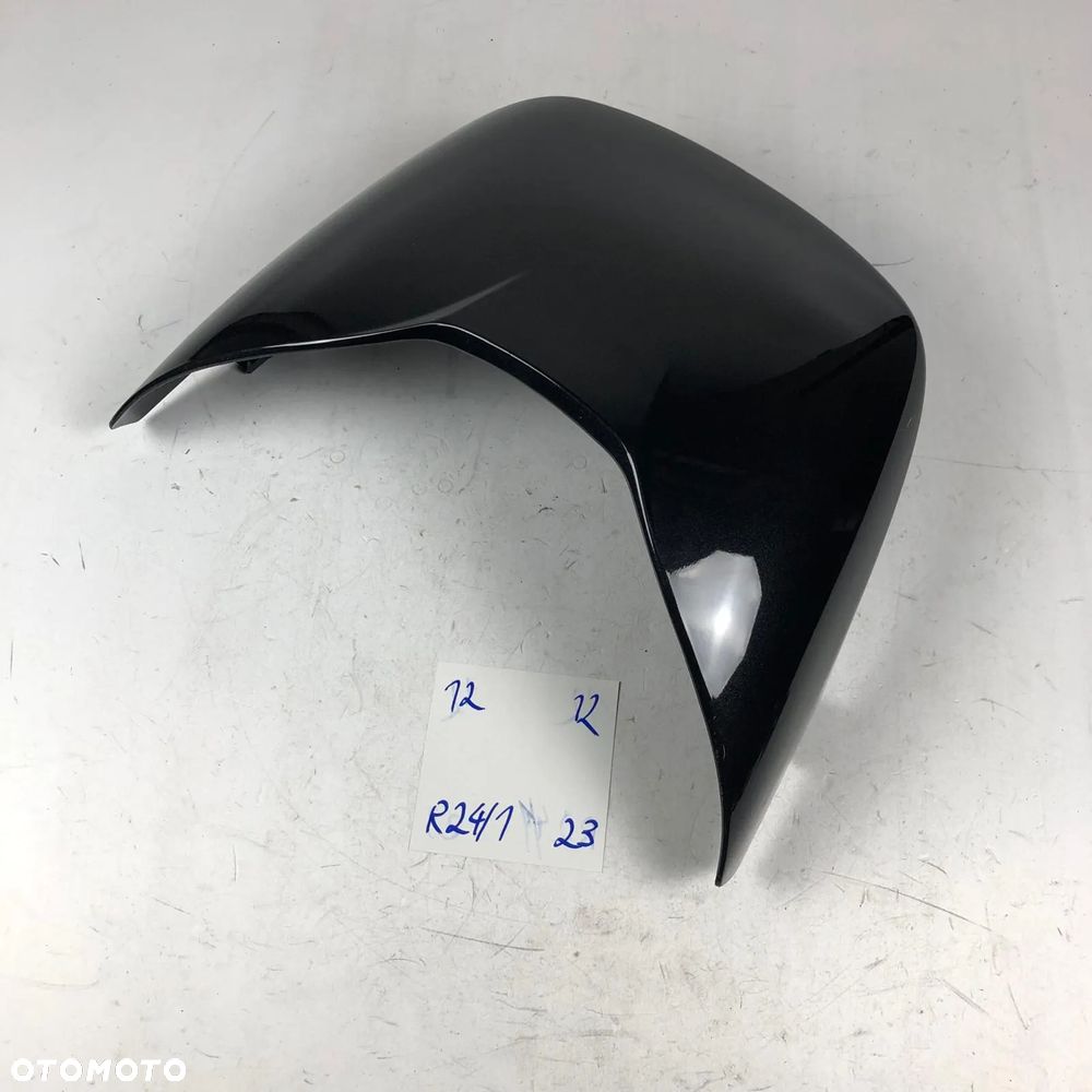 Piaggio Vespa GTV 125 300 19- Nakładka Siedzenia Pasażera - 1