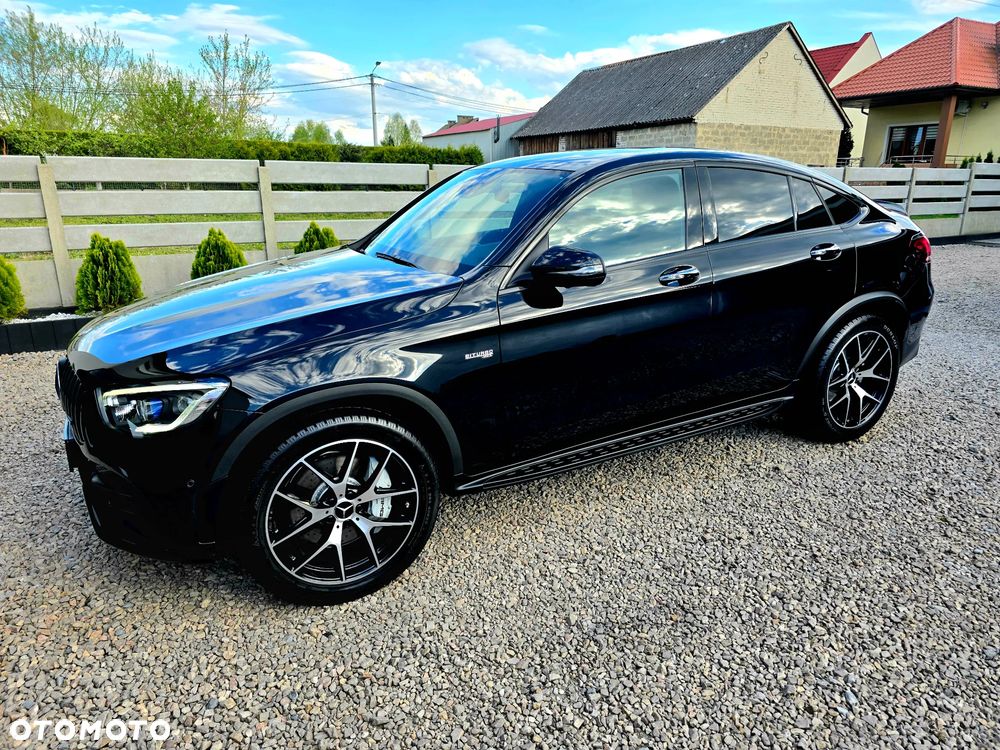 Mercedes-Benz GLC - 32