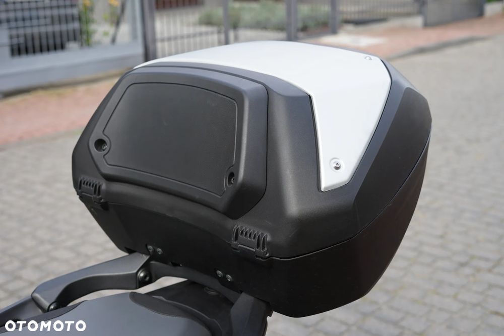 Honda ADV350 - 26