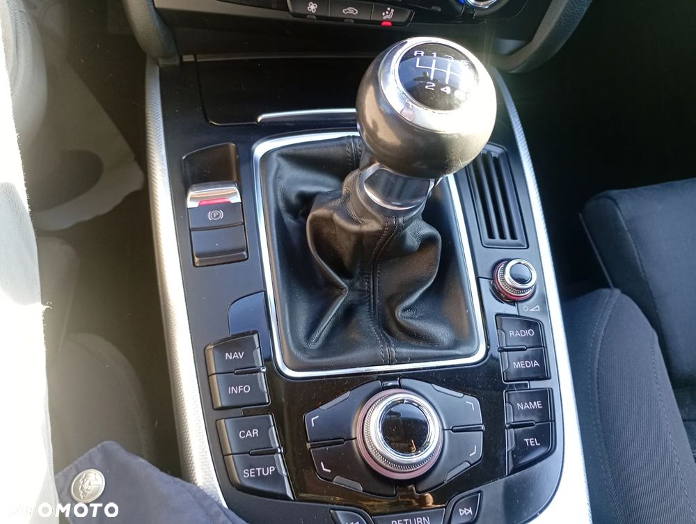 Audi A4 Avant 2.0 TDI DPF Ambiente - 39