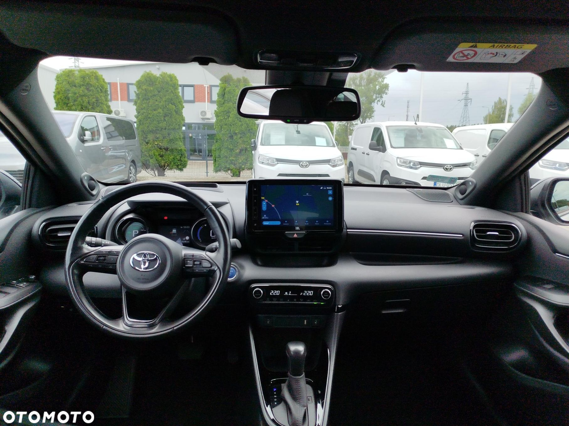 Toyota Yaris - 12