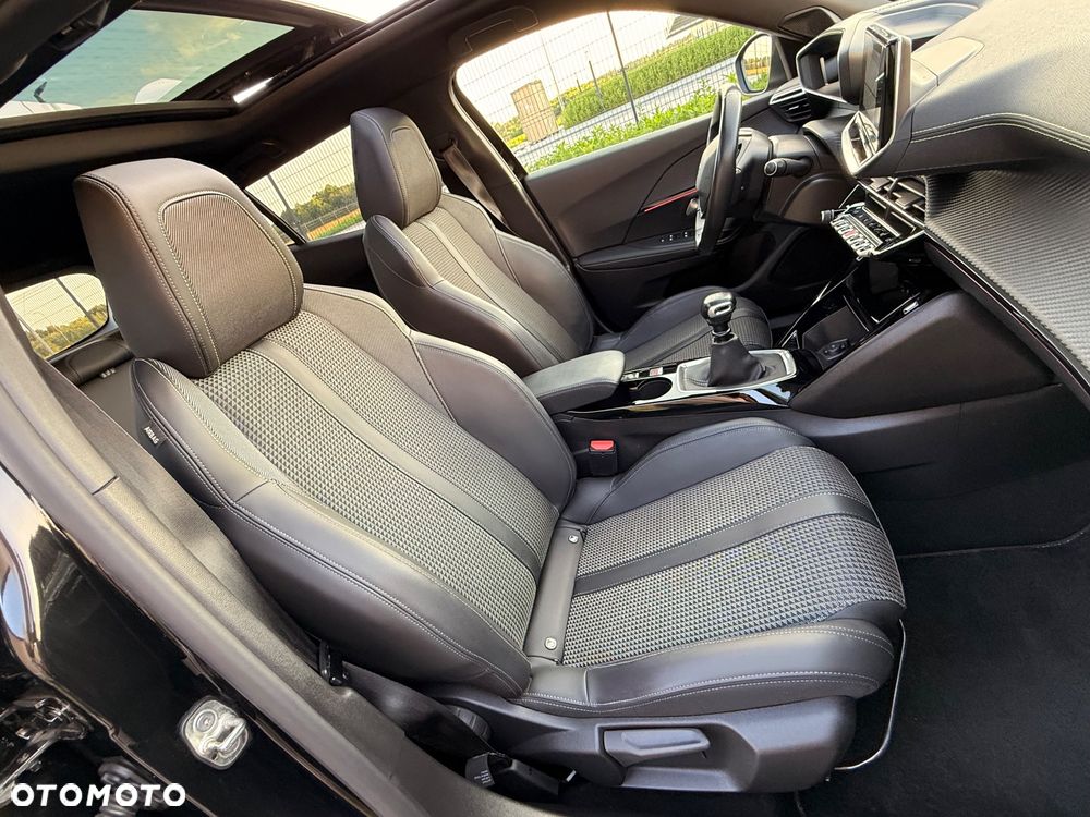 Peugeot 2008 - 26