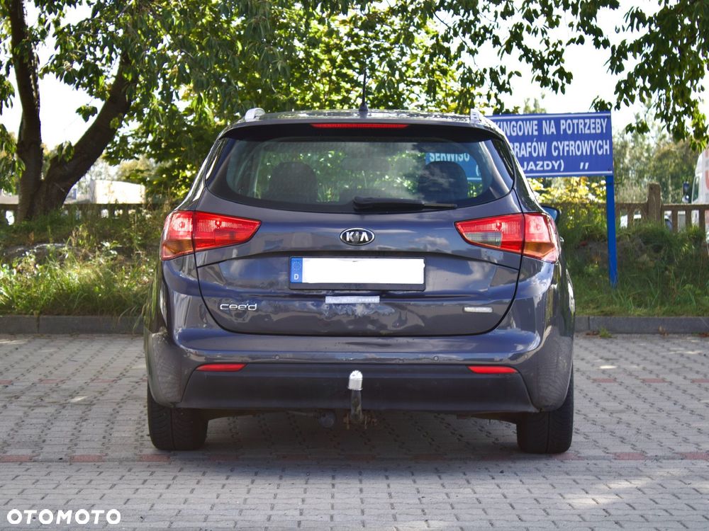 Kia Ceed Cee'd 1.6 CRDi Business Line - 9