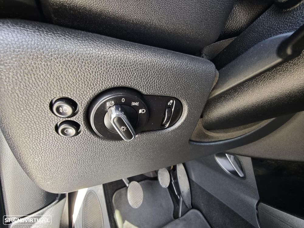 MINI 3 Portas Cooper S - 36