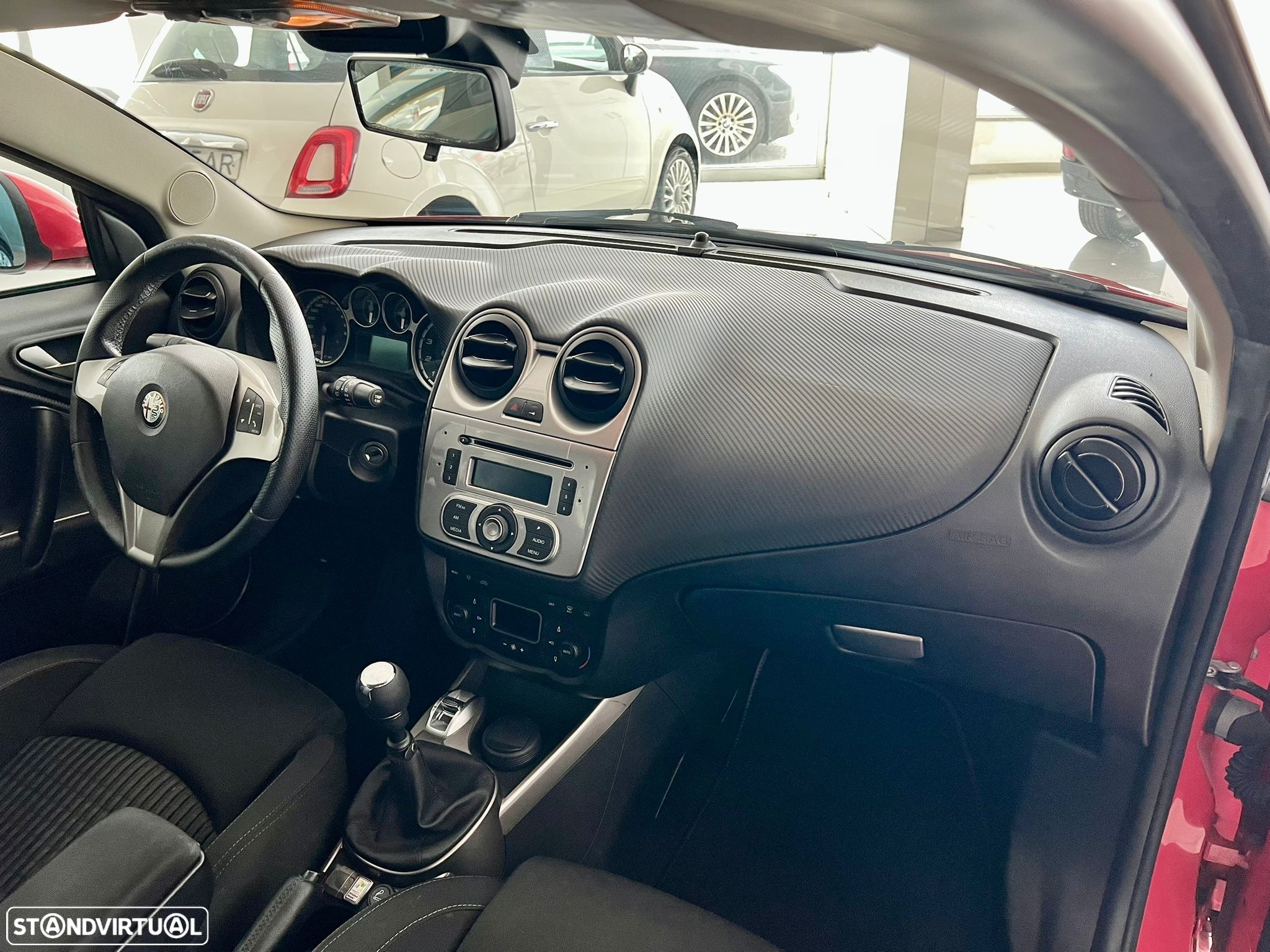 Alfa Romeo MiTo 1.4 T Distinctive - 9