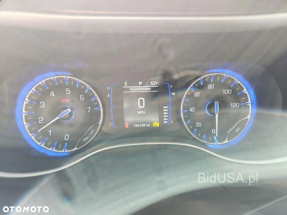 Chrysler Pacifica - 9