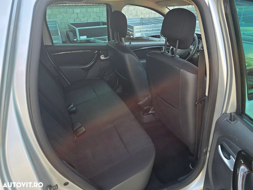 Dacia Duster 1.6 16V 4x2 Essentiel - 11