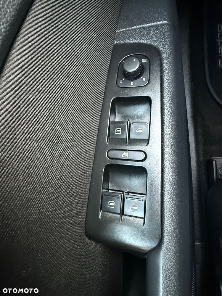 Skoda Superb 2.0 TDI DSG Exclusive - 20