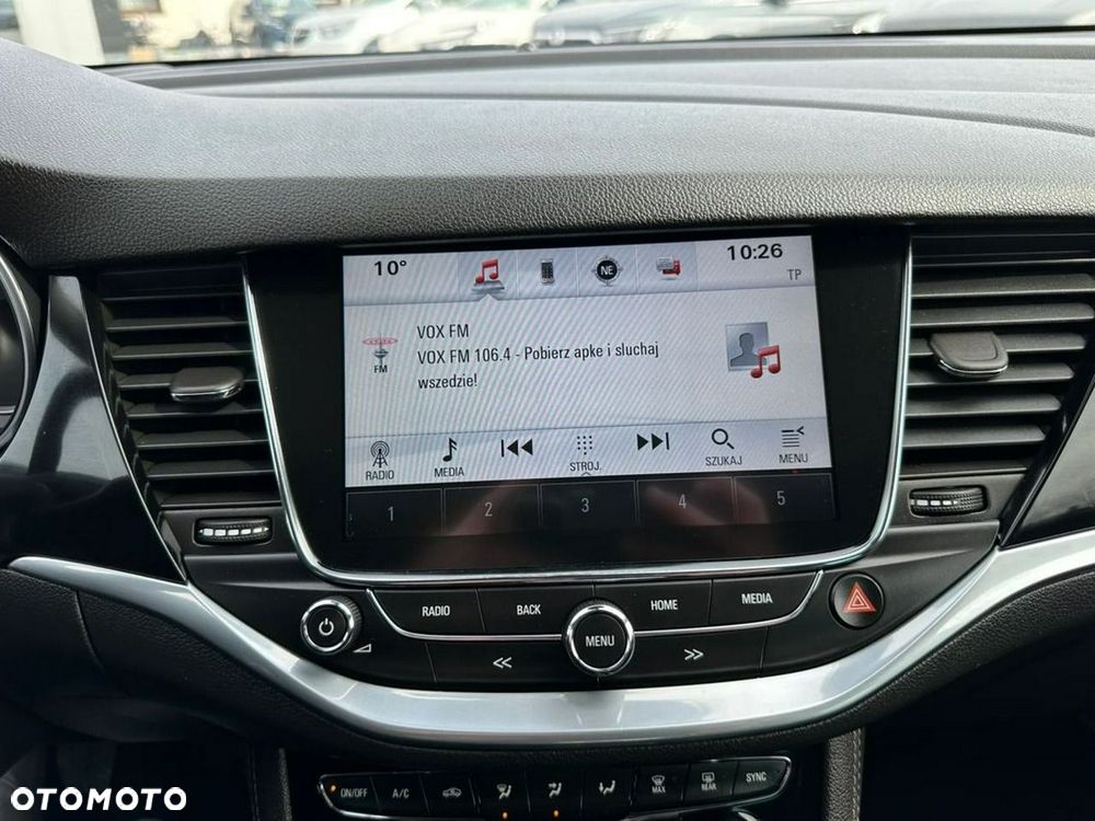 Opel Astra 1.4 Turbo Innovation - 24