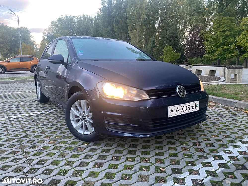 Volkswagen Golf 1.2 TSI Trendline - 1