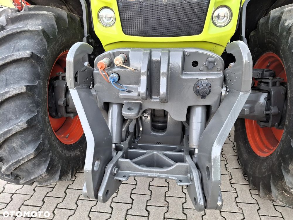 Claas Axion 840 CEBIS - 9